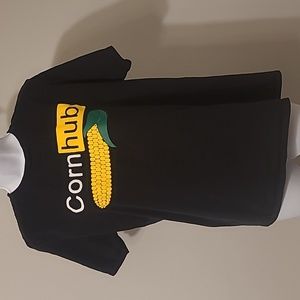 Cornhub size M shirt p2p 19.5" EUC